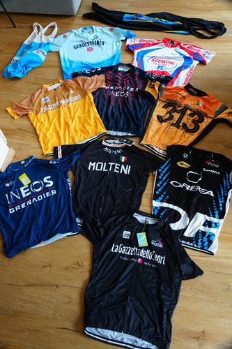 Rennradtrikot und 2 - 10,